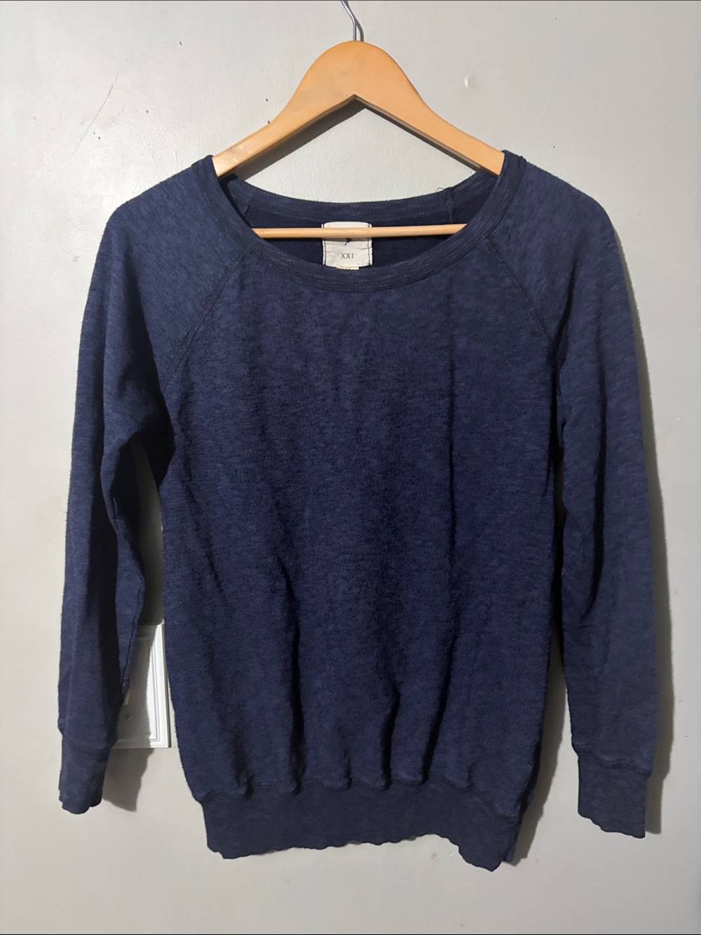 American Eagle Outfitters Navy Crewneck Pullover Sweater